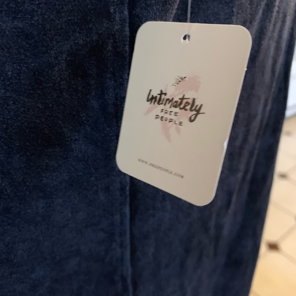 Free People NWT Tank Top L - Picture 5 of 6